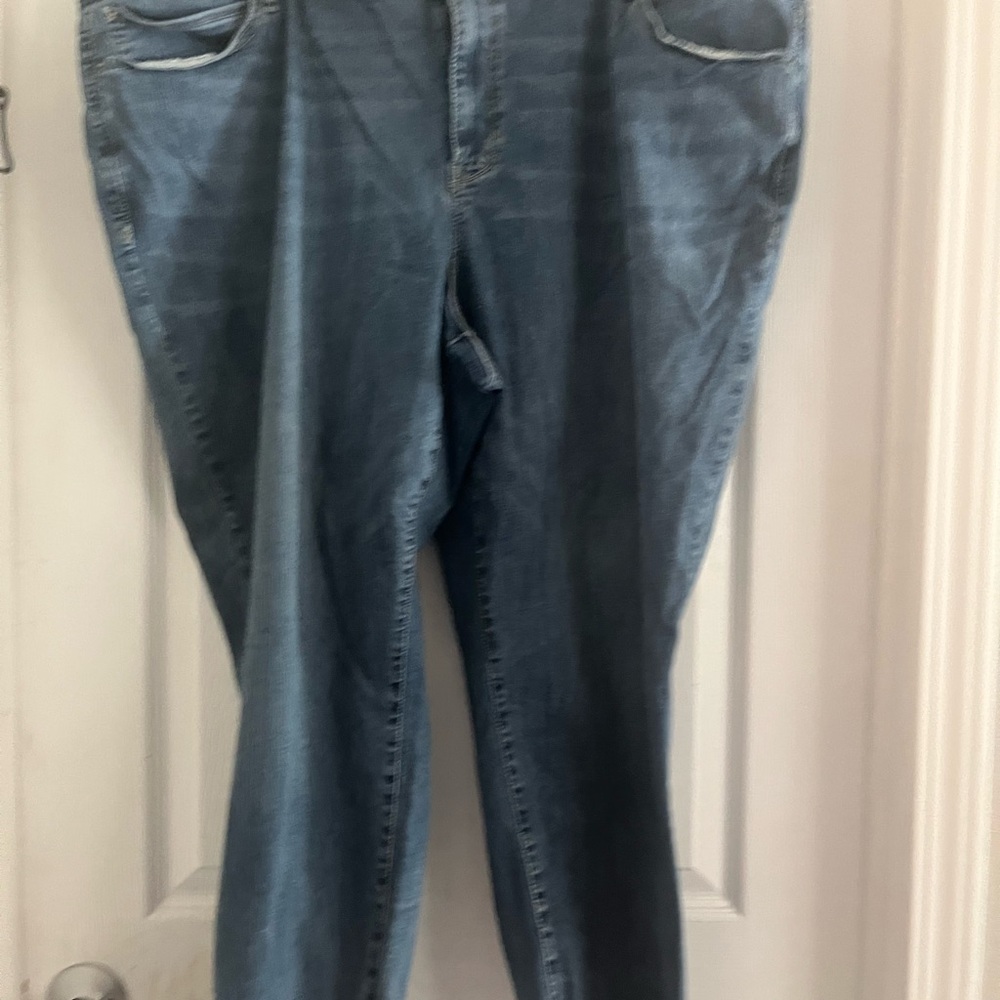 Nicole Miller Classic Blue Straight Leg Jeans